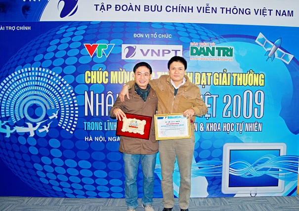 Các tác giả nhận giải thưởng Nhân tài Đất Việt 2009